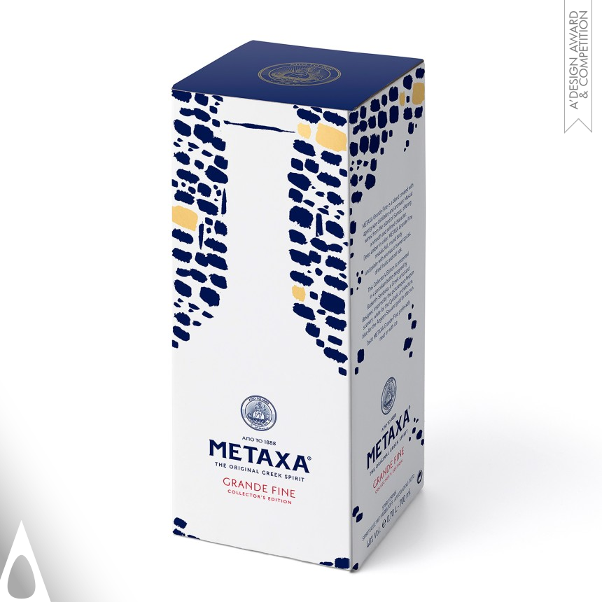 Golden Packaging Design Award Winner 2018 METAXA GRANDE FINE Alcoholic Bottle 