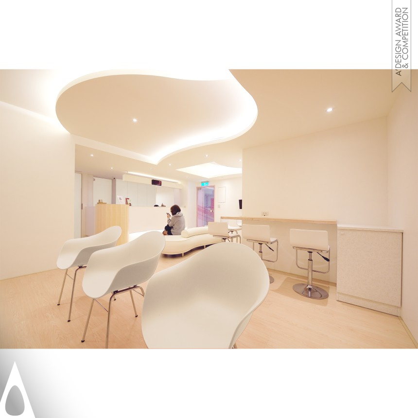 Bronze Interior Space and Exhibition Design Award Winner 2018 Dr. Hsieh's Gynecology and Obstetrics Clinic 