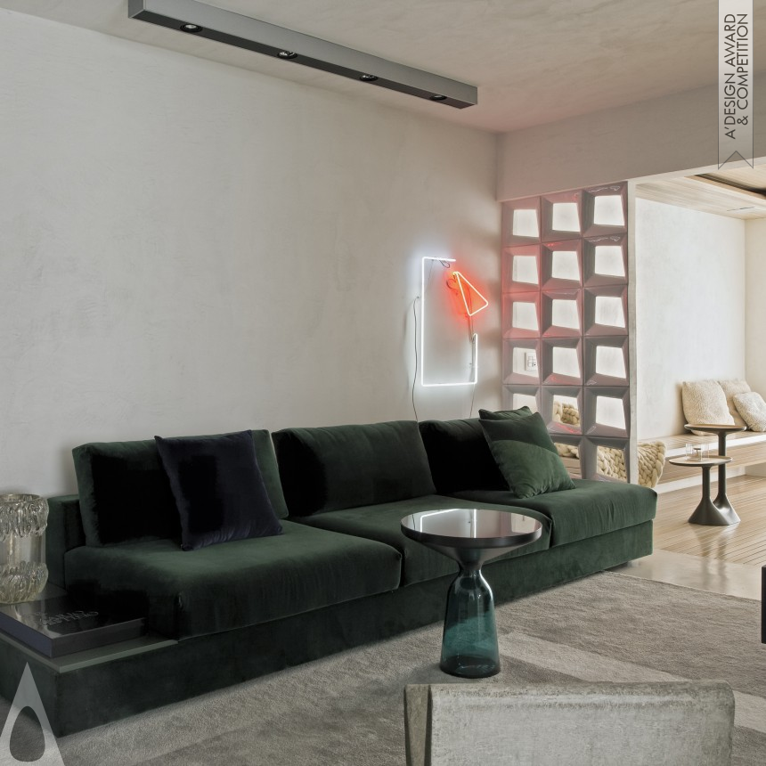 Diego Revollo Residential Apartment