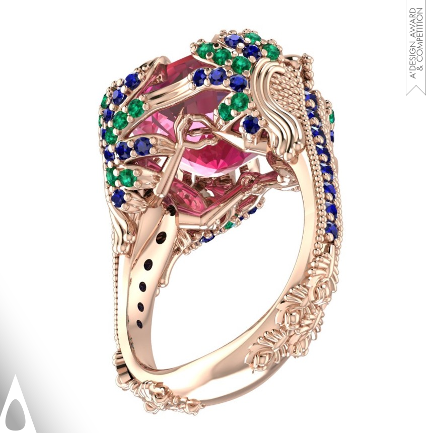 Larisa Zolotova's Peacocks Ring