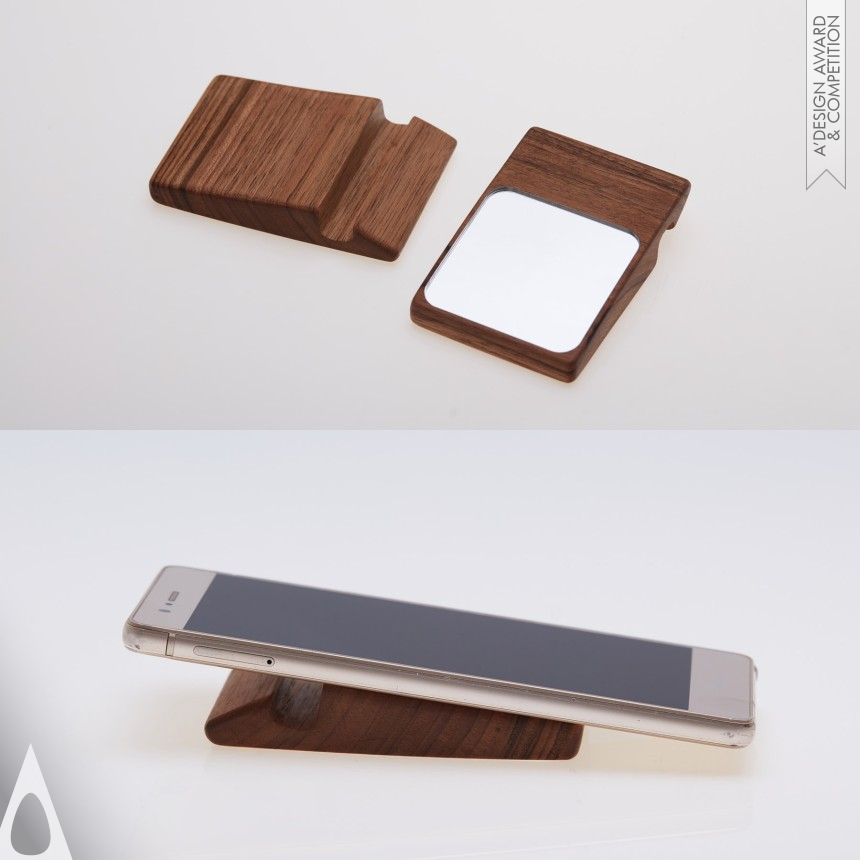 Mateja Krasovec Pogorelcnik's Timber Multifunctional Phone Holder