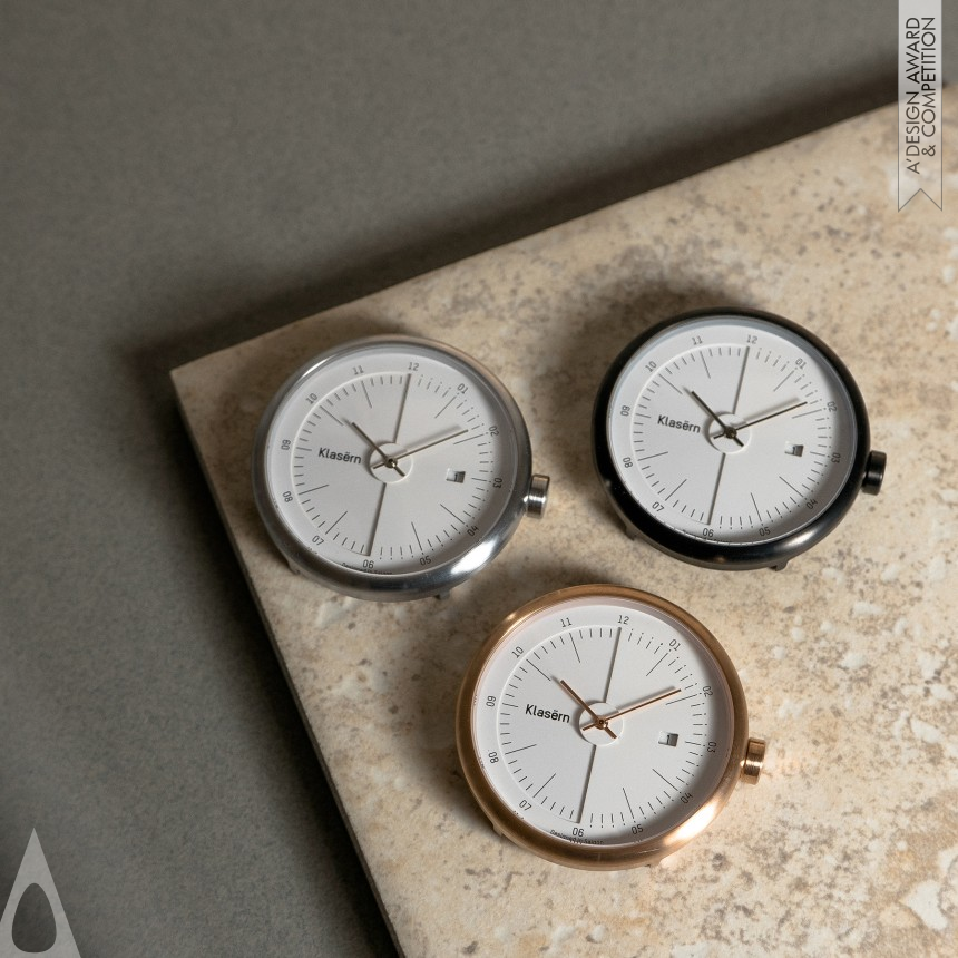 Silver Jewelry Design Award Winner 2019 Klasern MOT Watch 