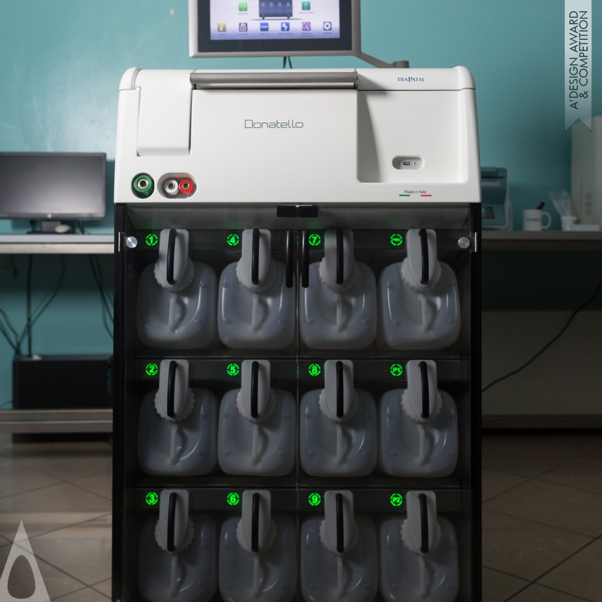 Silver Medical Devices and Medical Equipment Design Award Winner 2019 Donatello Series 2 Automatic Tissue Processor 