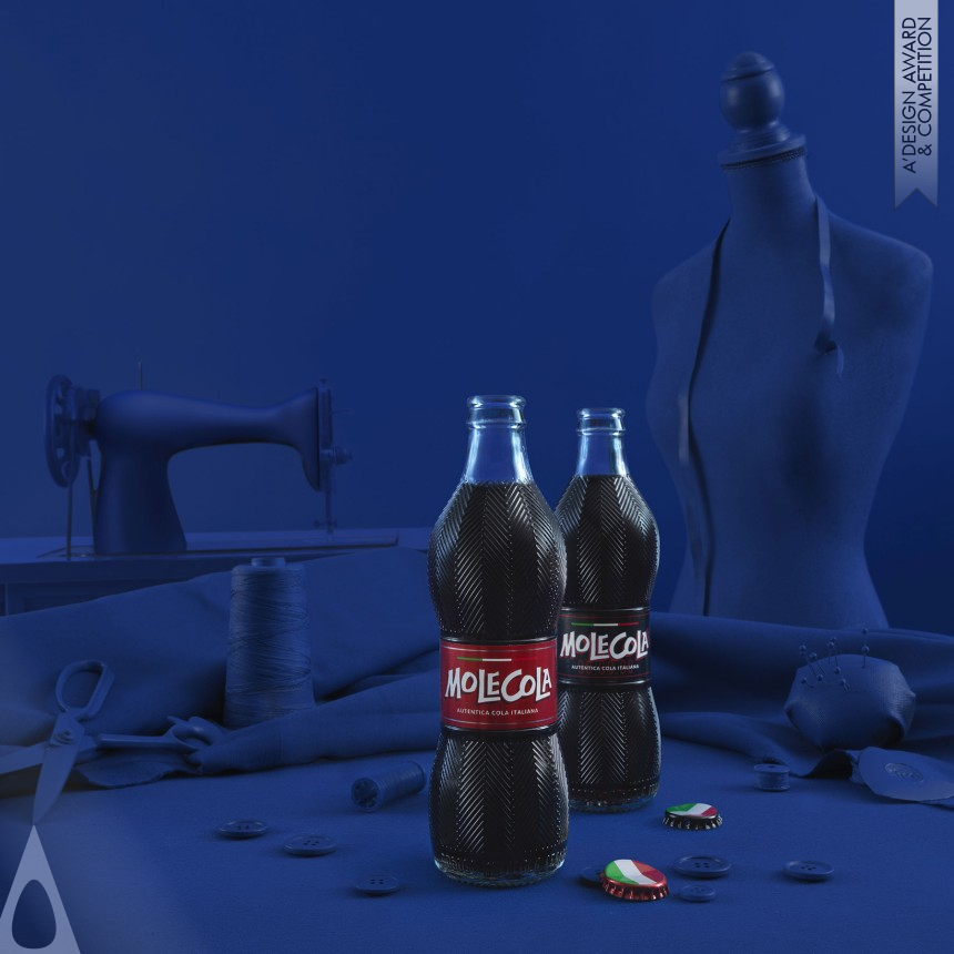 Luciano Aiello and Marco Gallo - Curve Studio's MoleCola 90.60.90 Bottle