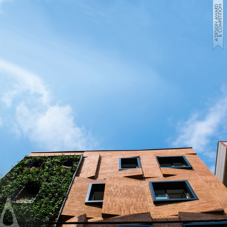 Bronze Architecture, Building and Structure Design Award Winner 2019 Z4re: The Green Building Residential Building 