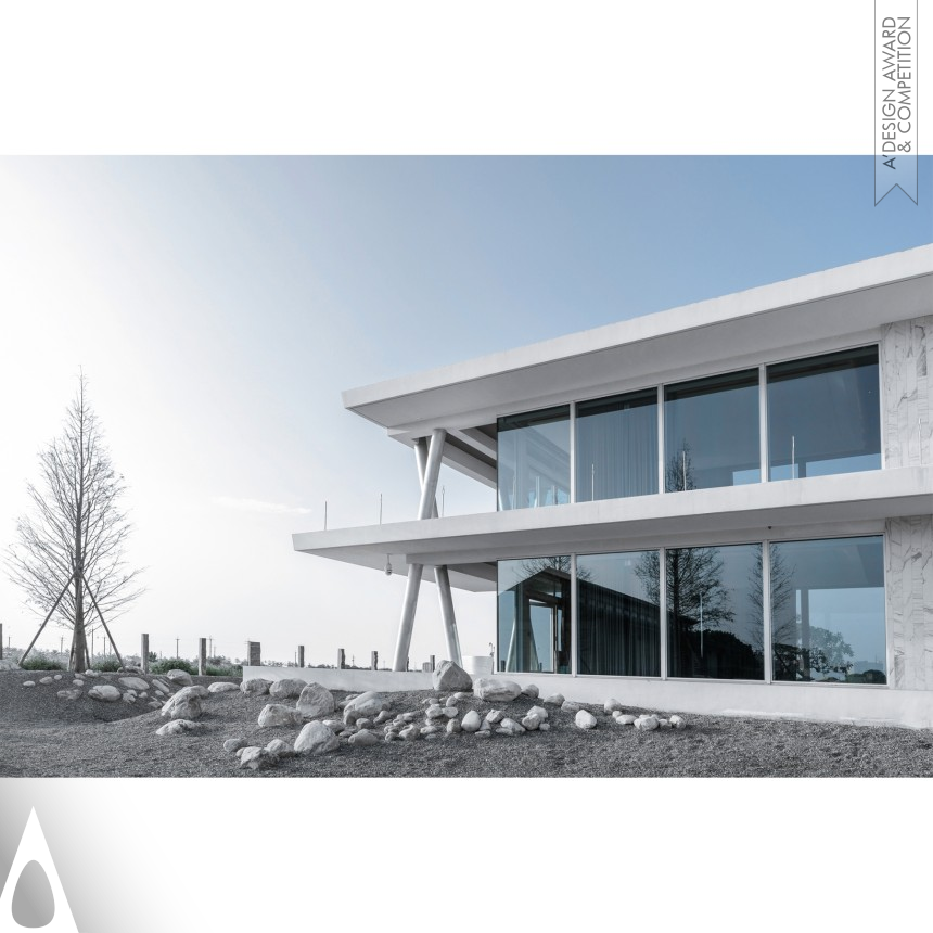 Silver Architecture, Building and Structure Design Award Winner 2019 Lakeside Villa Villa 