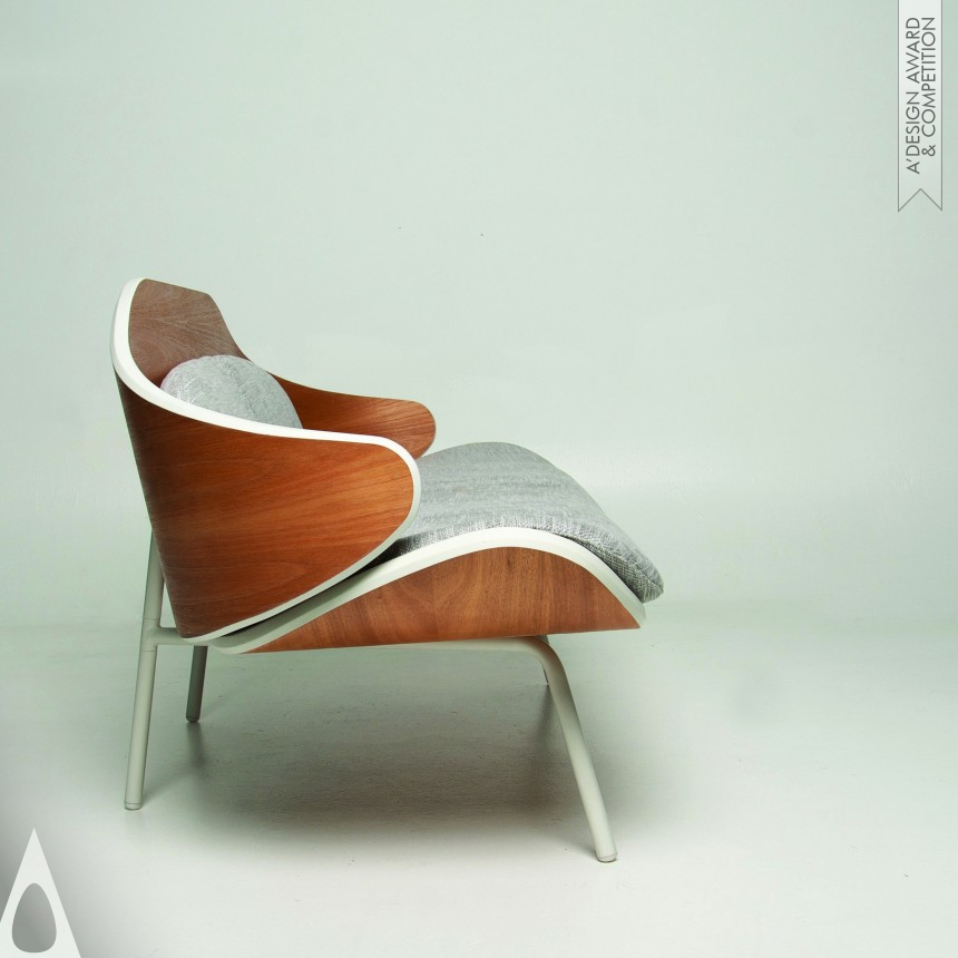 Oceania - Golden Furniture Design Award Winner