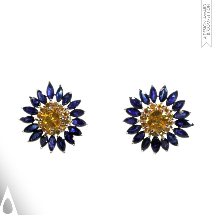 Silver Jewelry Design Award Winner 2019 Blue Daisy Multifunctional Earrings 