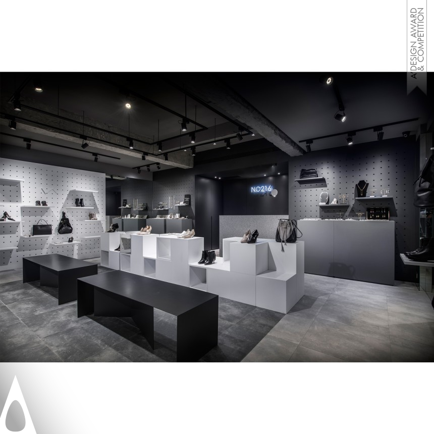 Iron Interior Space and Exhibition Design Award Winner 2019 Molding Space Retail Display 