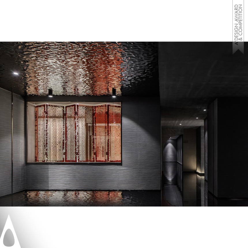 Silver Interior Space and Exhibition Design Award Winner 2019 Figure Movement Art Exhibition 