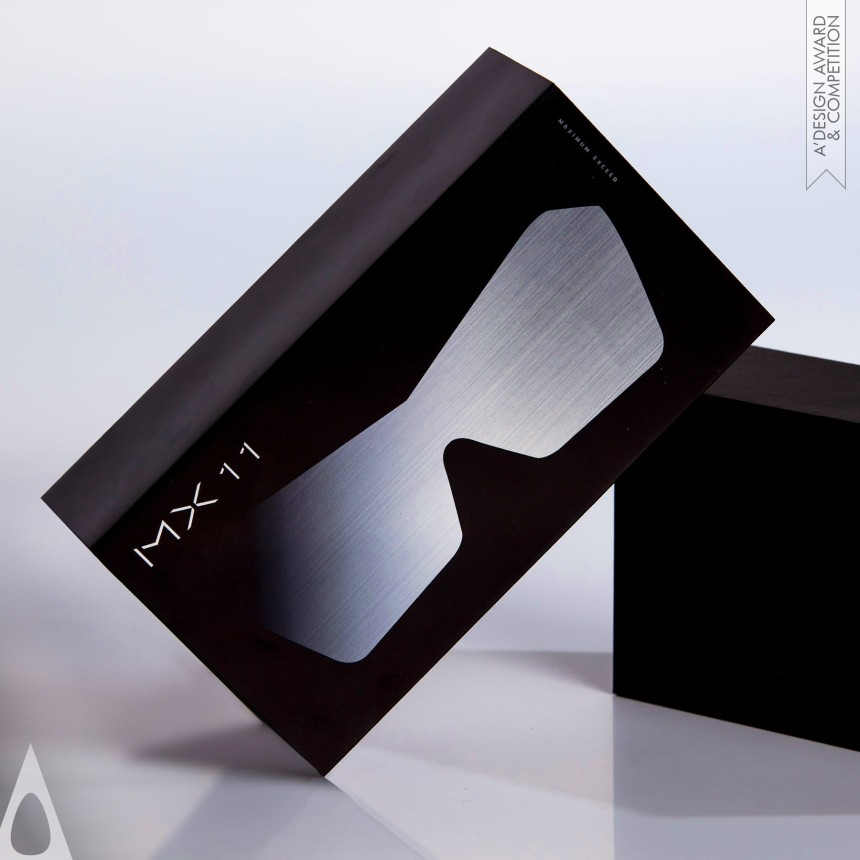 Iron Packaging Design Award Winner 2020 MX 11 Sun Glasses 