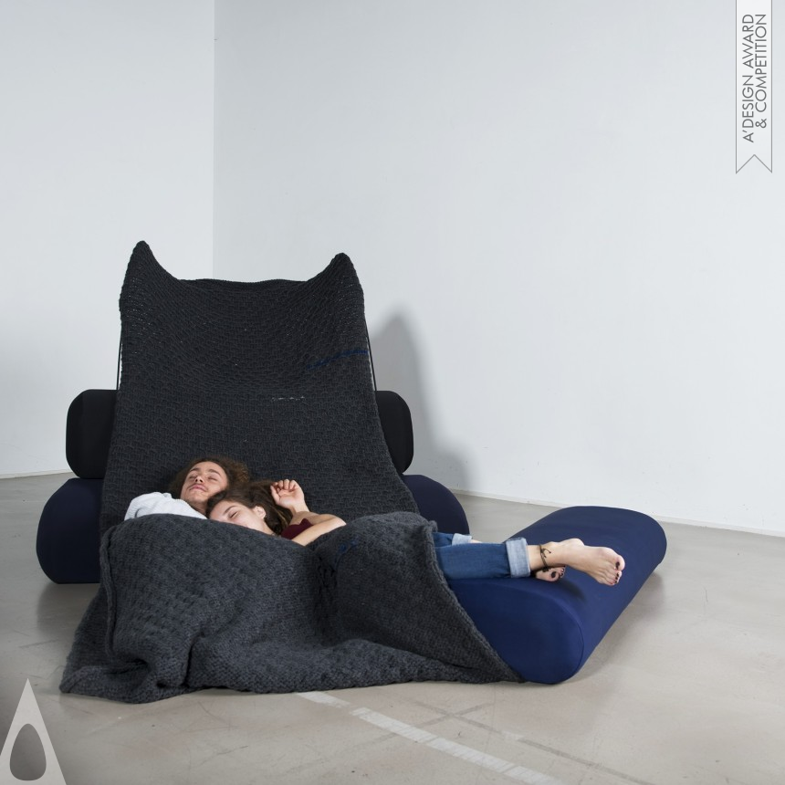 Isiqu, the hybrid sofa - Bronze Furniture Design Award Winner