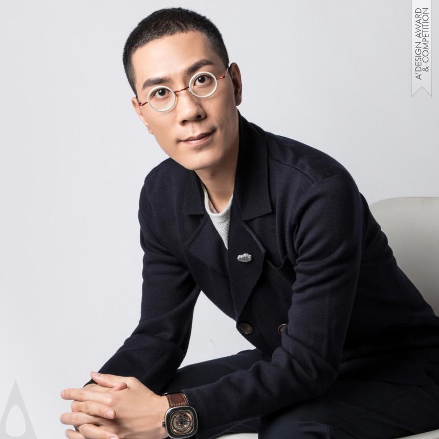 Mingbin Yang