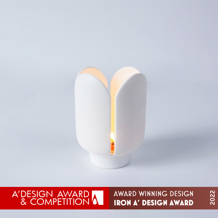 Tulip Candlestick by Peiyao Cheng Iron Lighting Products and Fixtures Design Award Winner 2022 