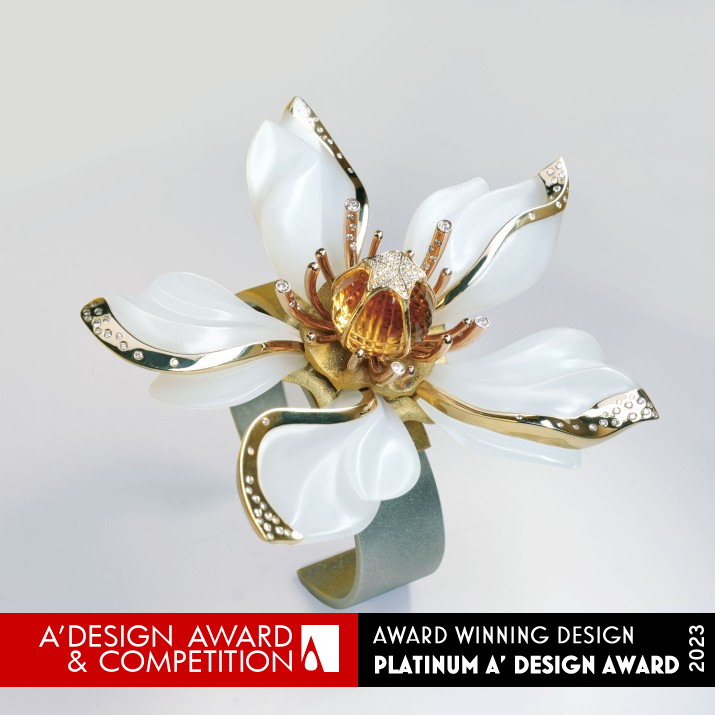 Blooming Blossom Multiwear Jewelry by Xincheng Zhang Platinum Jewelry Design Award Winner 2023 