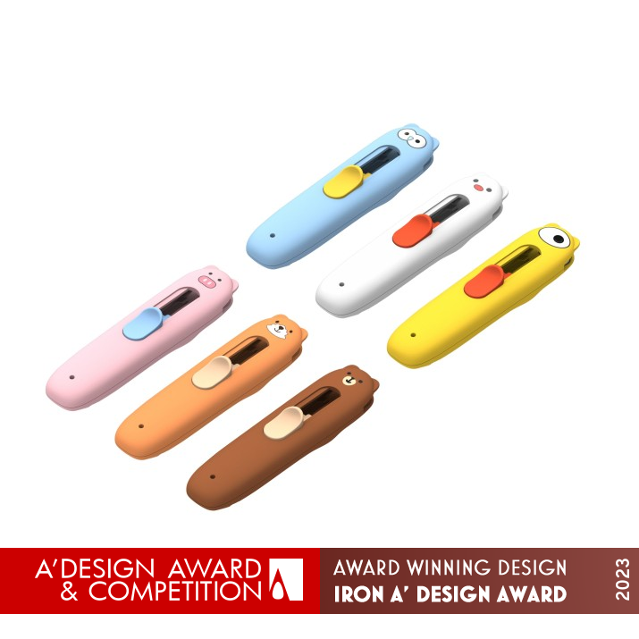 Click Traceless Stapler by Shaogeng Zeng and Cheng Yao Iron Art and Stationery Supplies Design Award Winner 2023 