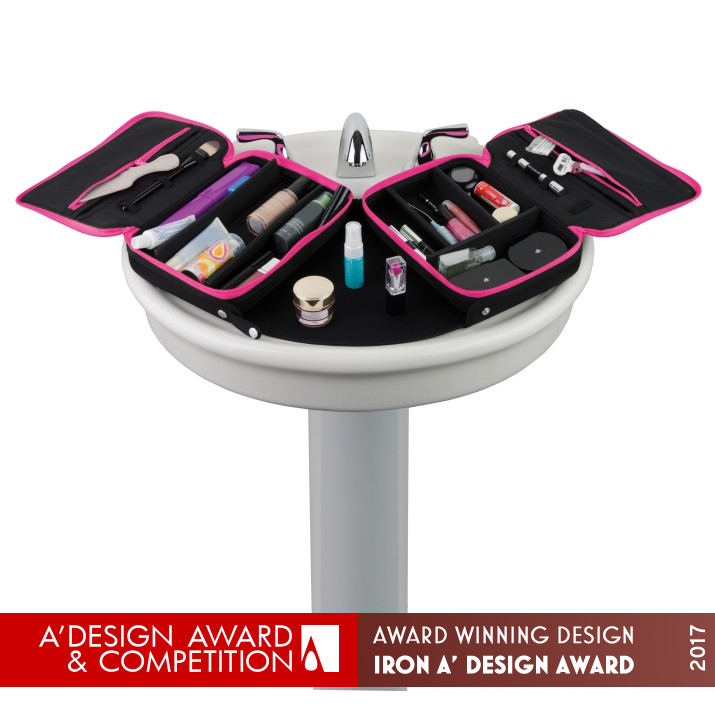 Everything ORGO Case creating counter space by Diane Copek and Michael J. Byrne Iron Fashion and Travel Accessories Design Award Winner 2017 