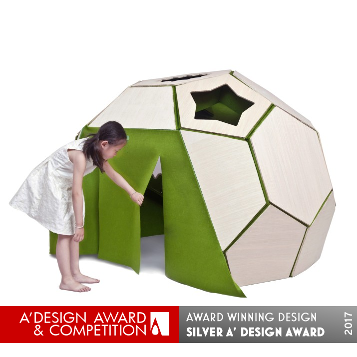 Moon House Children tent by Wu Tong Design Team of ZZULI Silver Baby, Kids' and Children's Products Design Award Winner 2017 