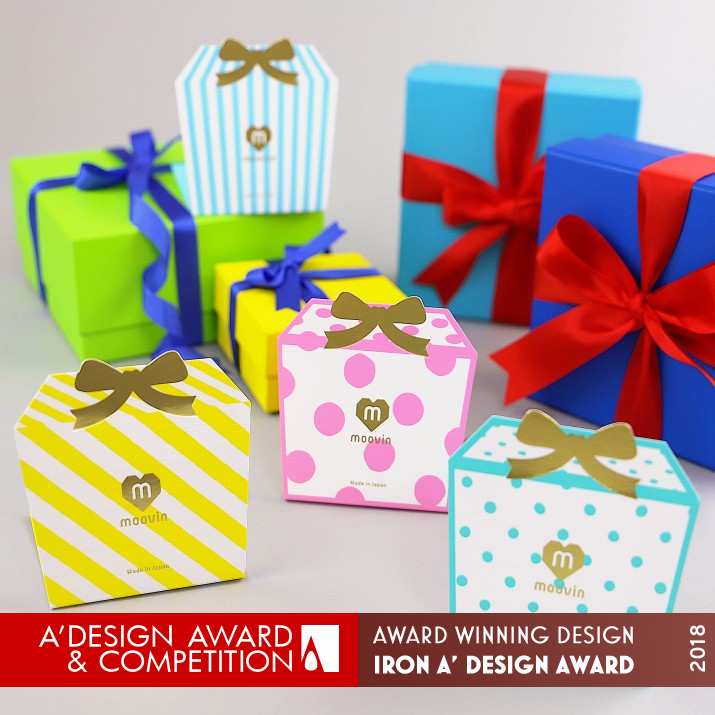 Moovin Card Message Service  by Uxent Inc. Iron Giftware Design Award Winner 2018 