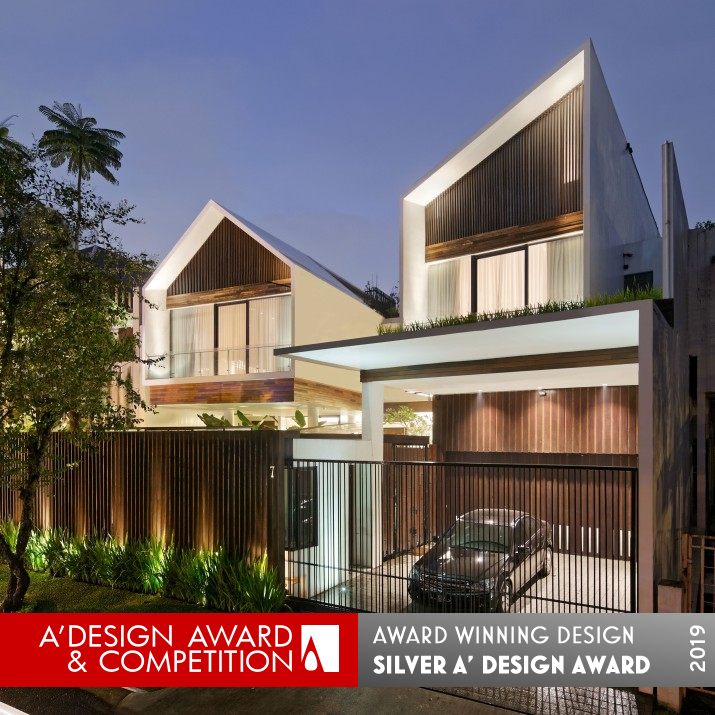 Long House Residential House by Tonny Wirawan Suriadjaja Silver Architecture, Building and Structure Design Award Winner 2019 