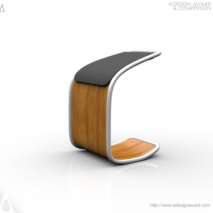 Kiba Active Chair by Tommy Duong