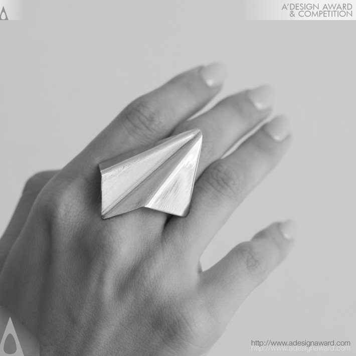 folding-ourselves-by-valeria-buffa-4