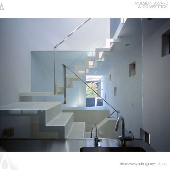 light-welling-house-by-teruo-miyahara-1