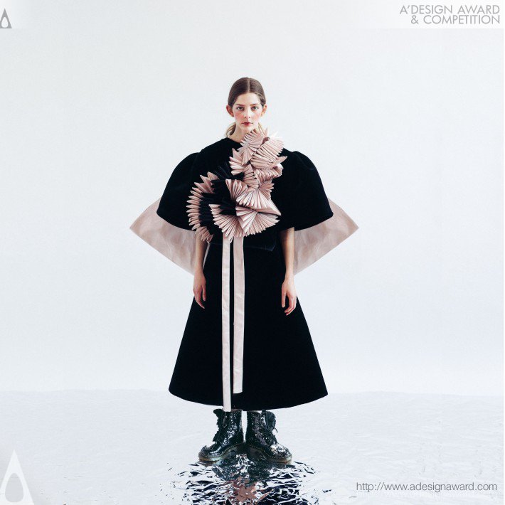 Hybrid Beauty Womenswear Collection by Moon Jung Chang