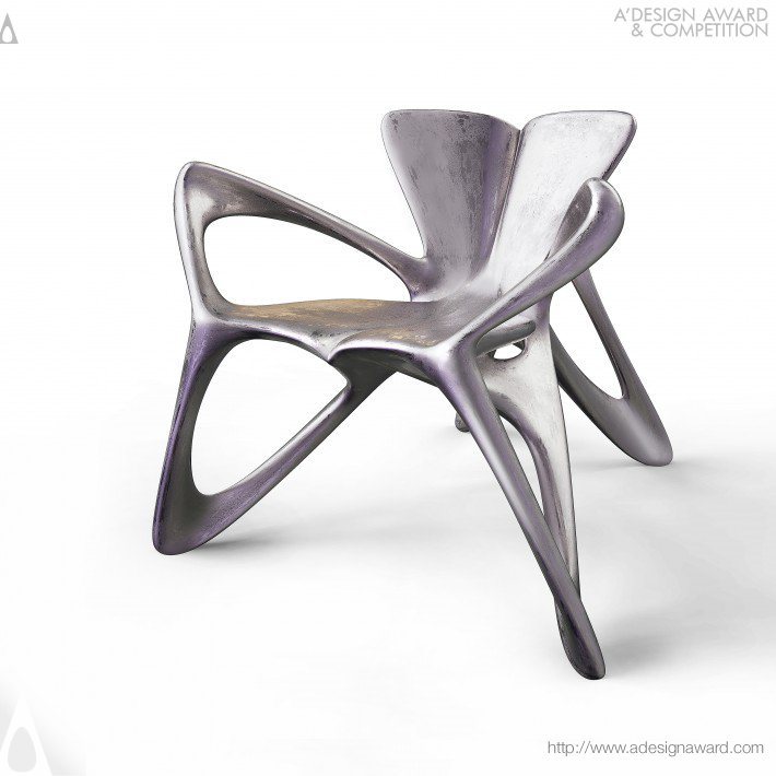 Butterfly Chair by Wei Jingye