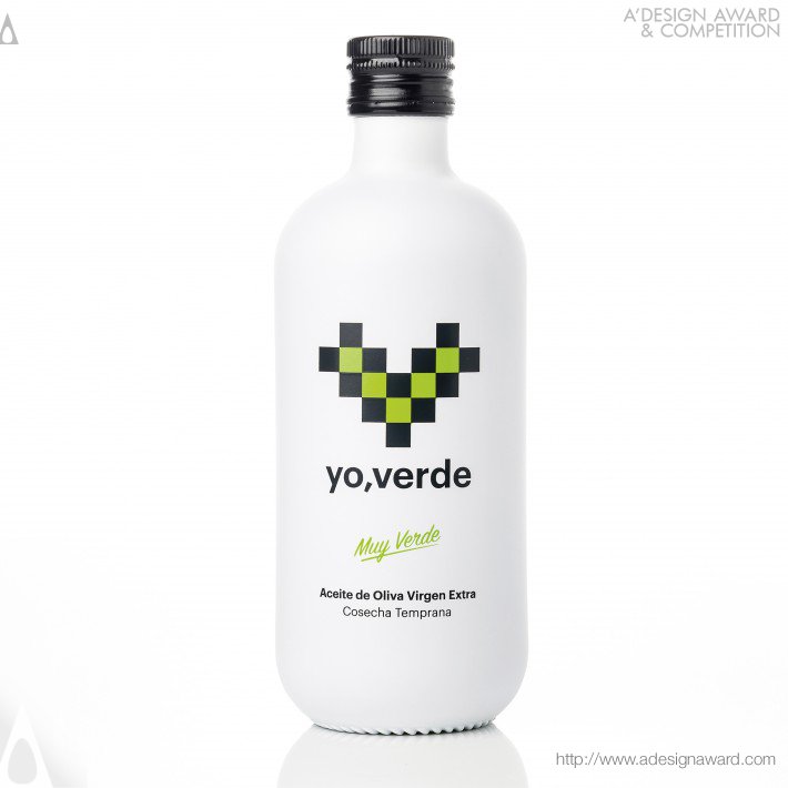 Yo, Verde Olive Oil by Antonio Cuenca