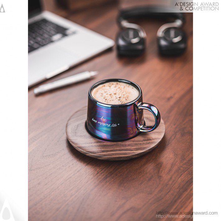 entry-lux-coffee-mug-by-xiao-qian-2