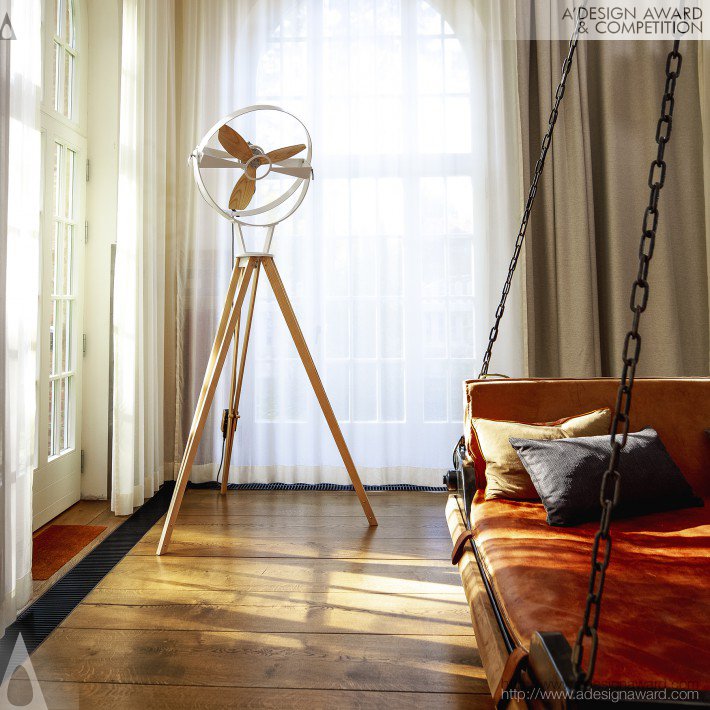 Minimalist Standing Fan by Marco Gallegos