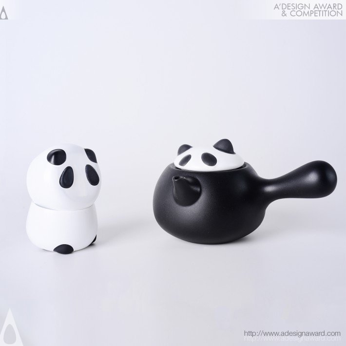 the-panda-themed-by-yan-luo-and-jianan-yu-3