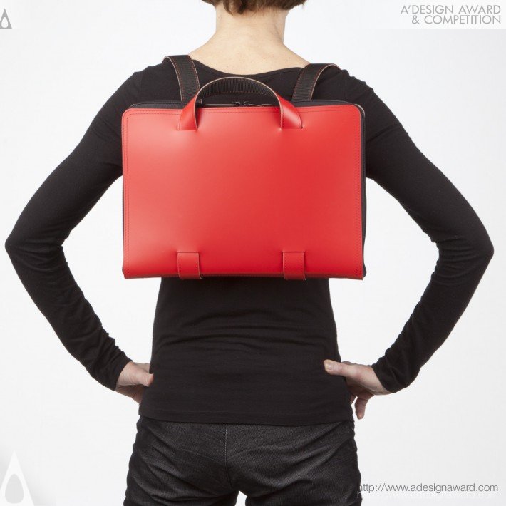 olga-is-for-carrying-a-laptop-by-private-case-by-ari-korolainen-4