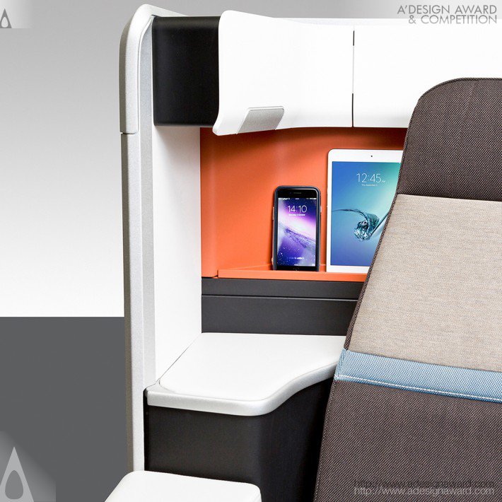 Airplane Cabin Business Class Seat by Rockwell Collins / Advanced Design Group