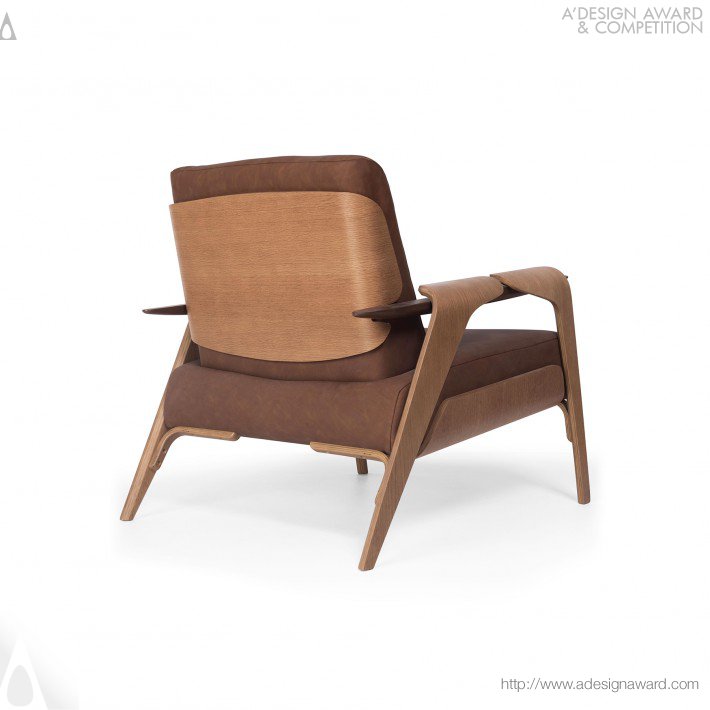 Armchair by Pepê Lima