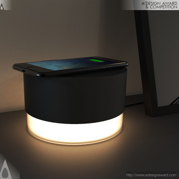 uki-bedside-lamp-by-brandon-yeo-abigail-sonia-chang-1