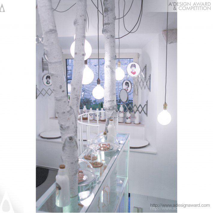 Clara Stones Coral Concept Store by Marita Bonacic