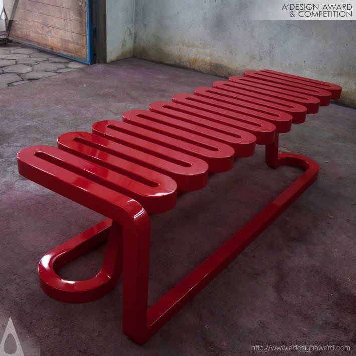 Mula Preta Design - Serpentina Bench