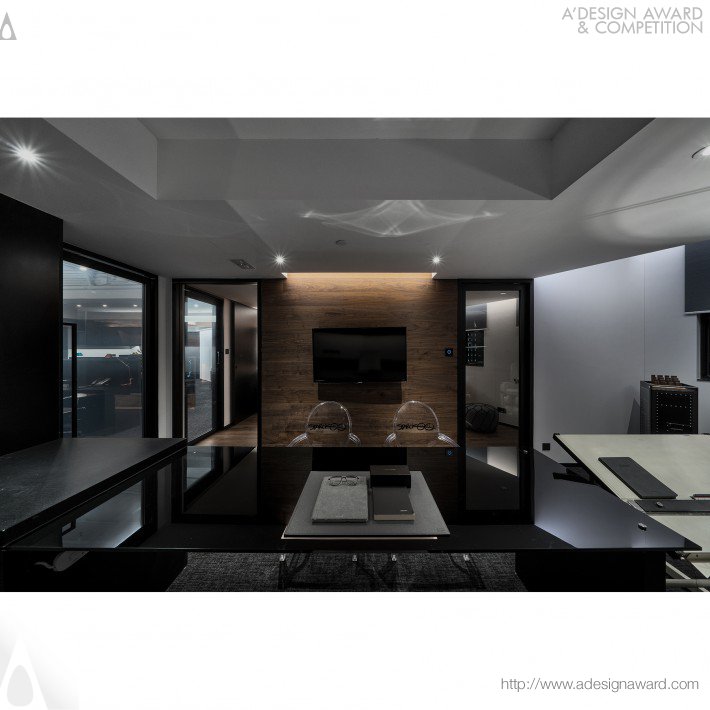Lounge by Chiu Chi Ming Danny