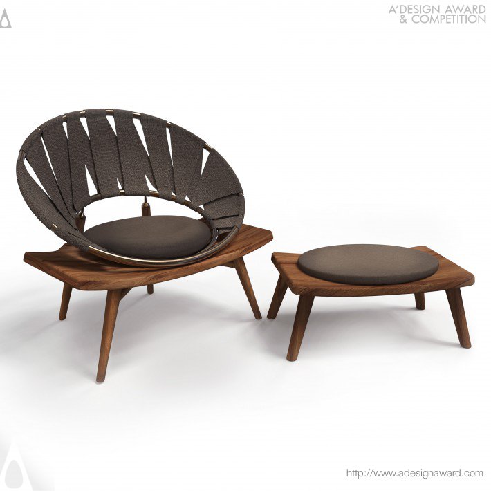 Ring Chair Novelty and Comfortable by Wei Jingye