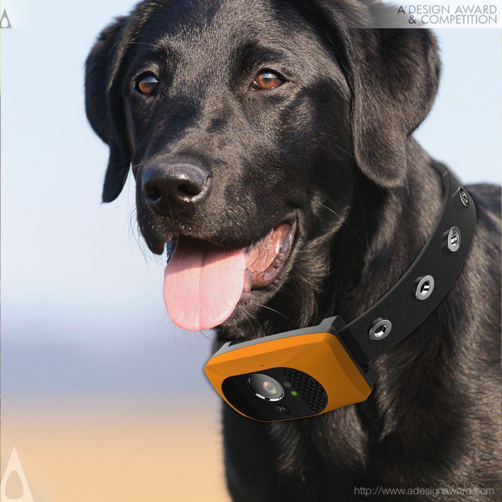 Chow Hung Pong, Valentino - Motorola Scout 5000 – by Binatone Wearable-Technology For Pets
