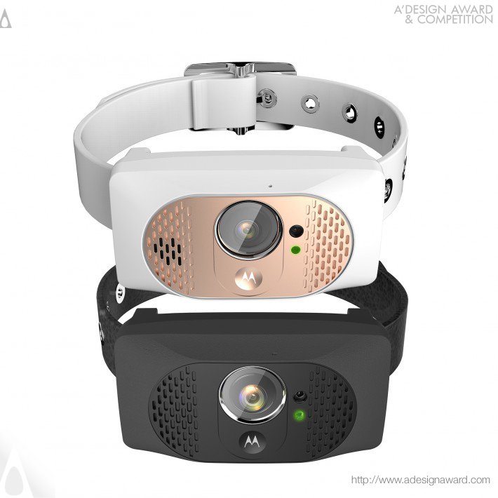 Chow Hung Pong, Valentino Wearable-Technology For Pets