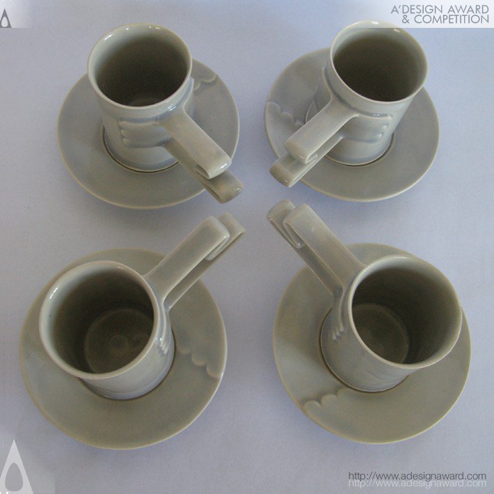 Table Ware by Gungor Guner