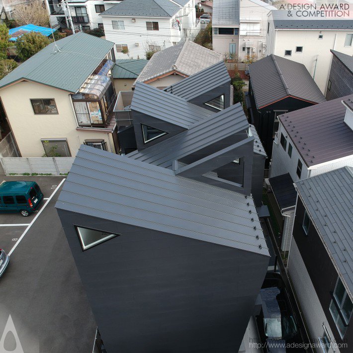 Hikari Tsuzuraori Residential House by Hironari Itoi