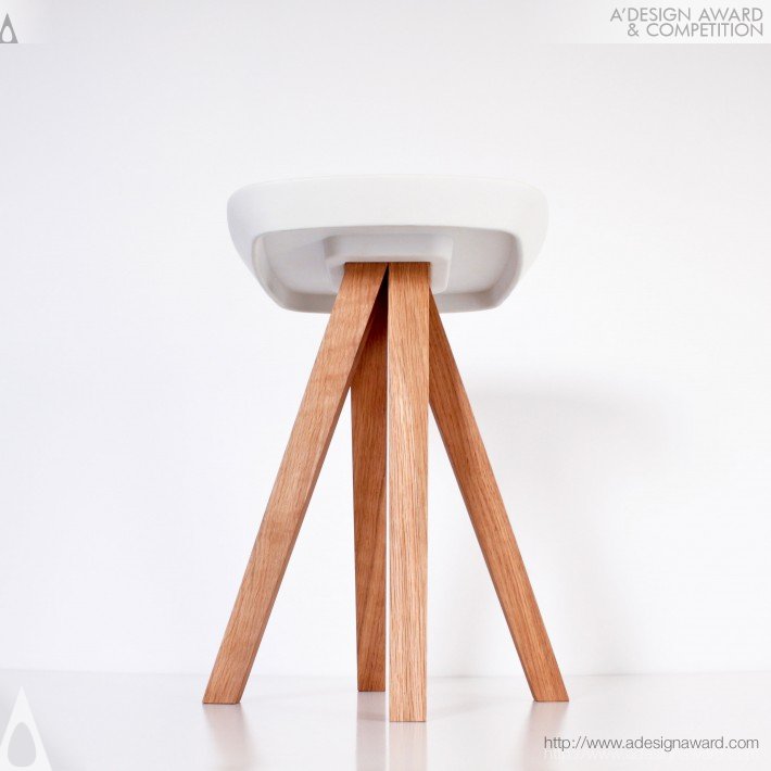 ydin-stool-by-franck-divay