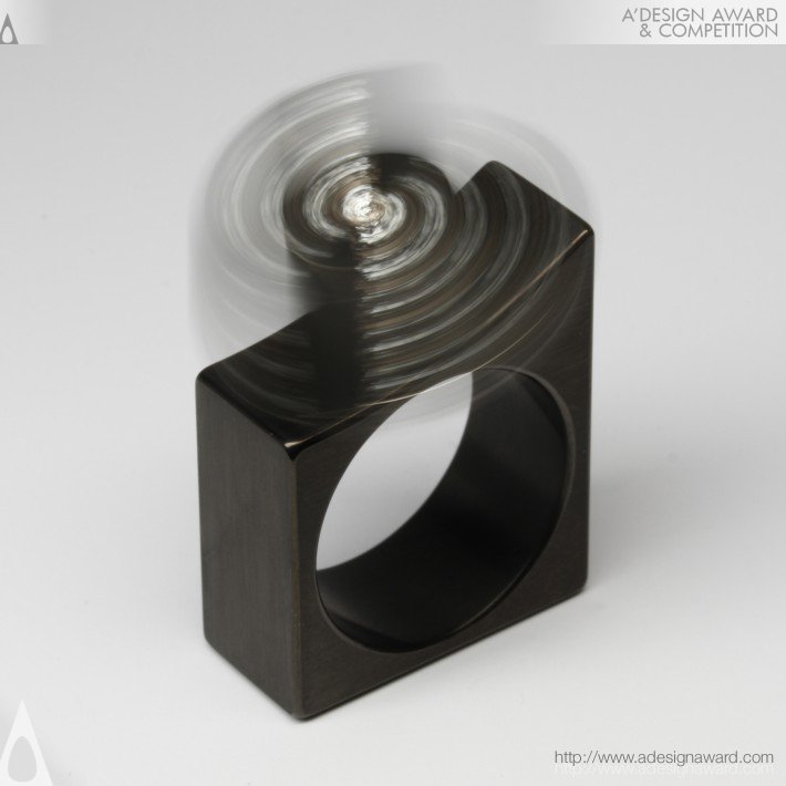 Kinetic Ring by Michael Berger