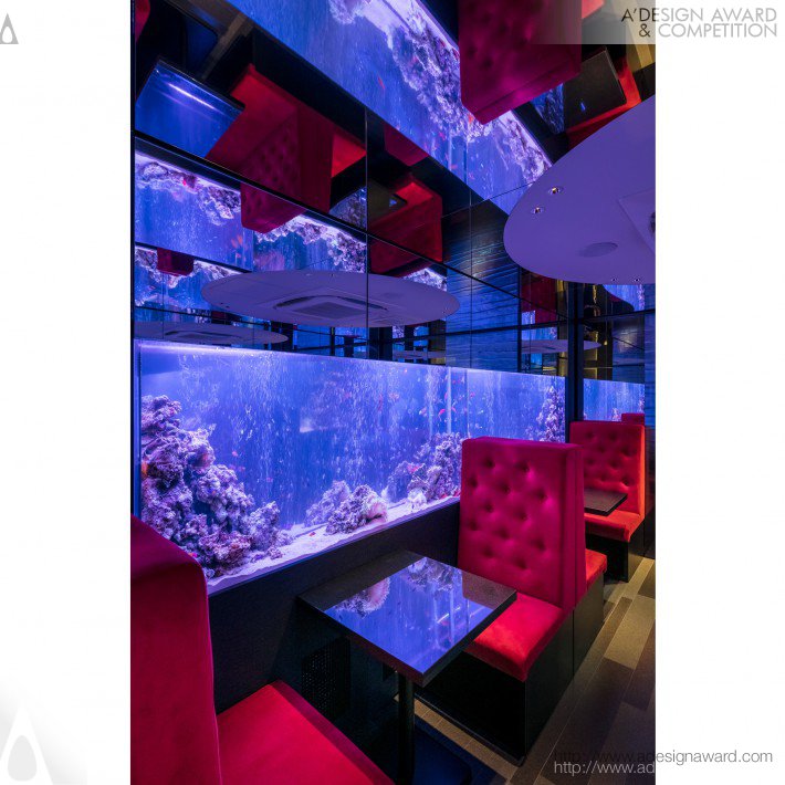 Aquarium Dining by Tetsuya Matsumoto