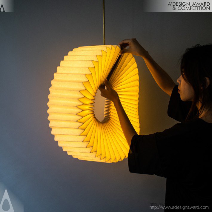 mobius-pendant-lamp-by-nhi-ton-2