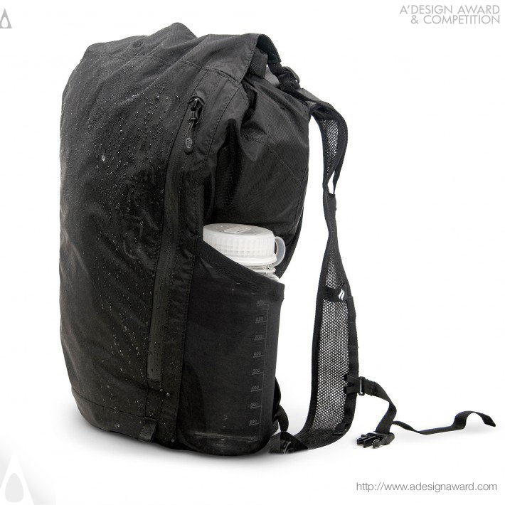 waterproof-20l-backpack-by-joshua-wright-1